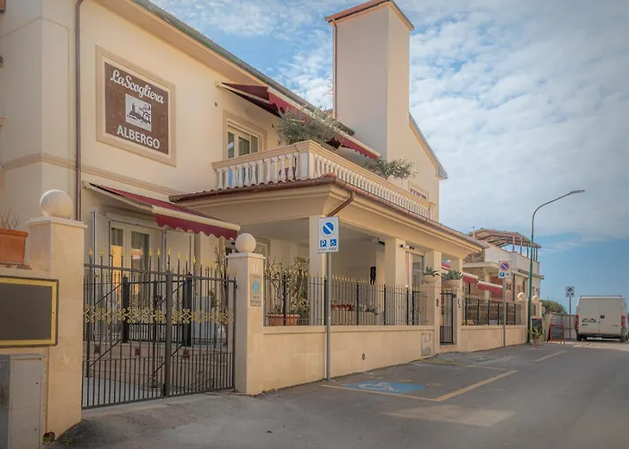 Hotel La Scogliera